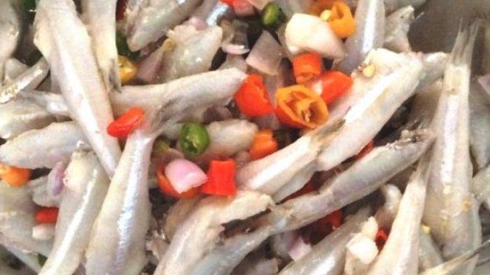 Berkas:Lawar Ikan.jpg