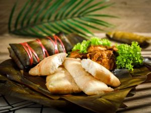 Bugis Traditional Food.jpg