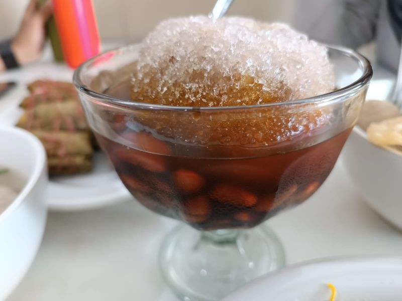 Berkas:Es Kacang Merah dari Makassar.jpg