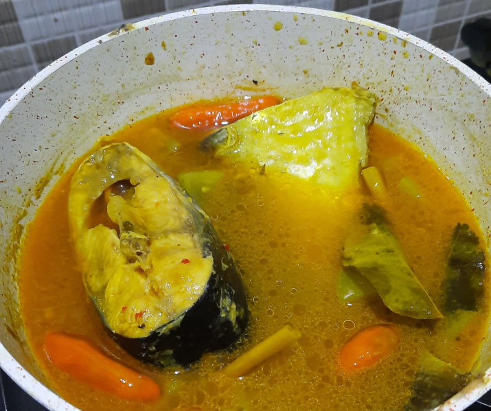 Berkas:Kelo Kuning.png