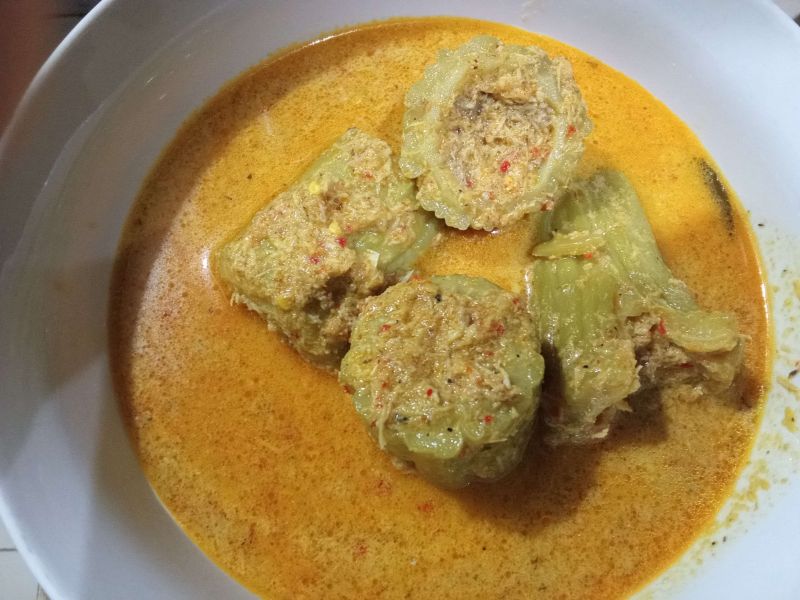 Berkas:Kambu Paria.jpg