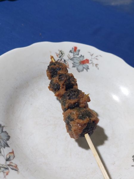 Berkas:Sate daun NTT.jpg